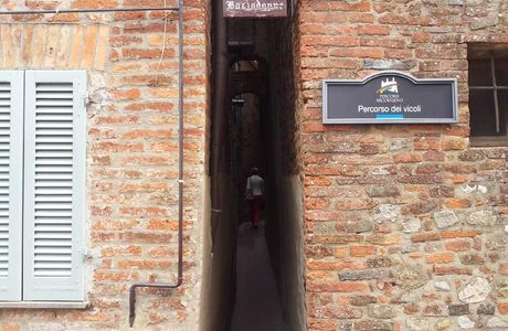 Vicolo Baciadonne