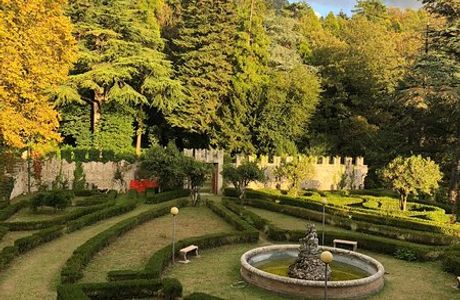Villa d'Ayala-Valva