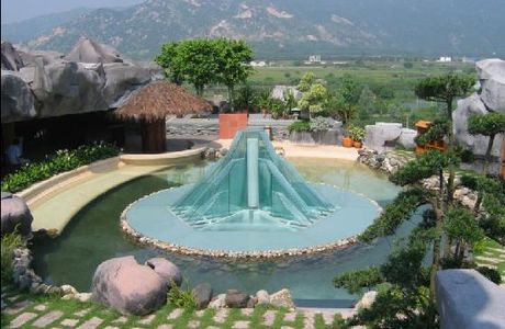 Dongshanhu Hot Spring Resort