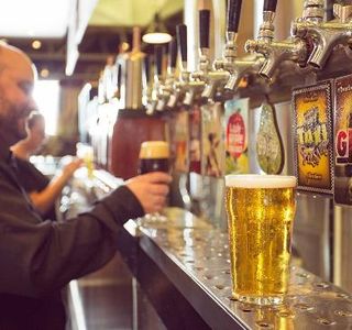 2 Brothers Brewery & Beer Hall