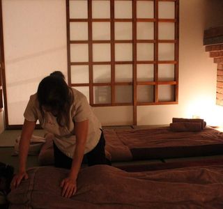 Sakura Lounge and Spa