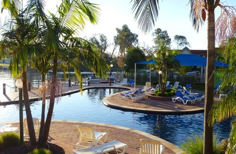 Lake Mulwala Swimming Pool