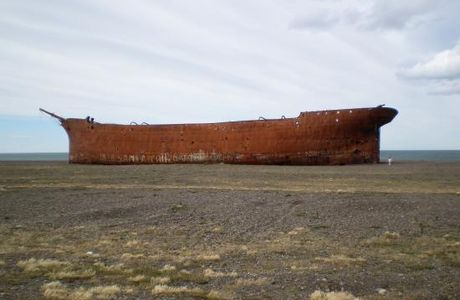 Barco hundido Marjory Glen