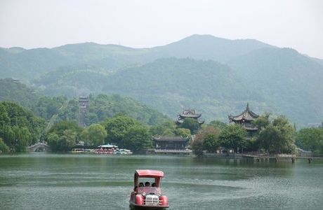 East Lake of Linhai