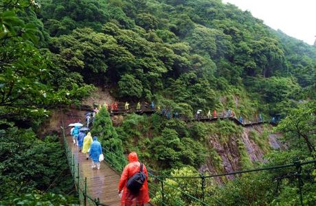 Longquan Big Canyon