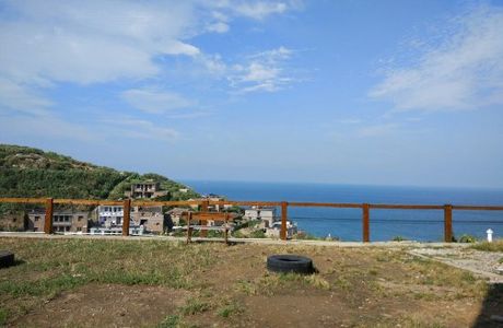 Miaozi Lake Island