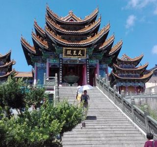 Lingyin Temple