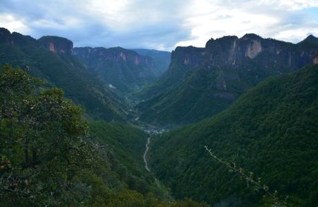 Lao Jun Mountain