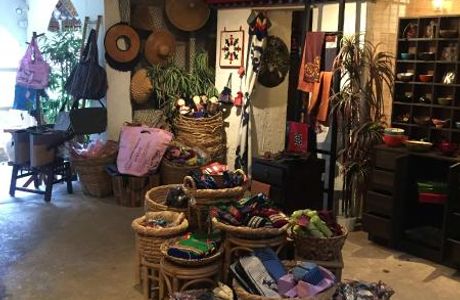 Crossroads Global Handicrafts
