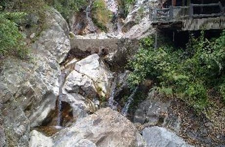 Yingde Tianmen Ditch Scenic Resort
