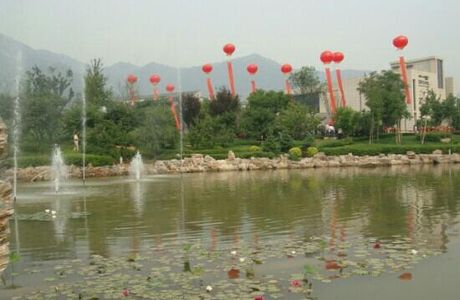 ShangShan JianSanChuan YiShuGuan