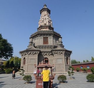 Guanghui Temple and Huata Tower
