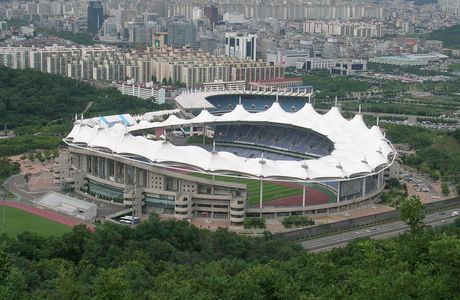 Lei Feng Stadium