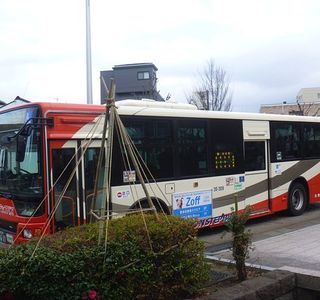 Hokuriku Railroad - Bus