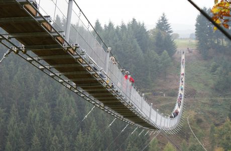 Hangeseilbrucke Geierlay