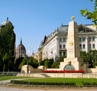 Szabadsag Square
