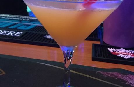 Busters Bar