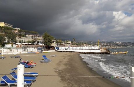 Monte Nuovo Beach