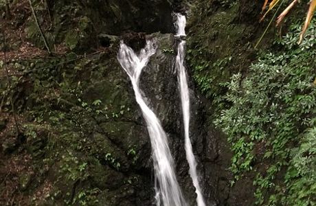 Kawane Meotodaki Waterfall