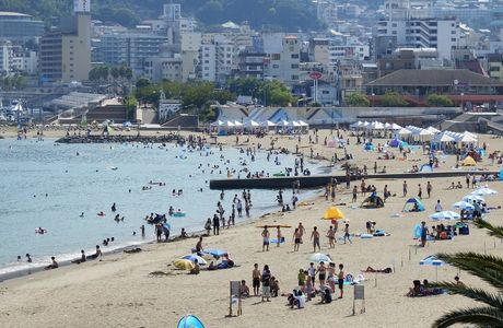 Nagahama Beach