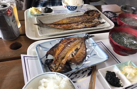Sugikuni Shoten