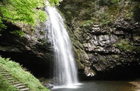 Ryuzuga Taki Falls
