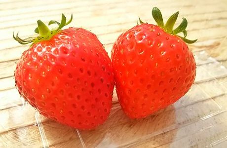 Gourmet Strawberry Kan Maeda