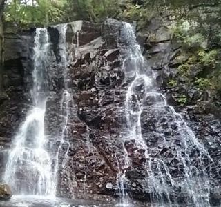 Haha no Shirataki Waterfall