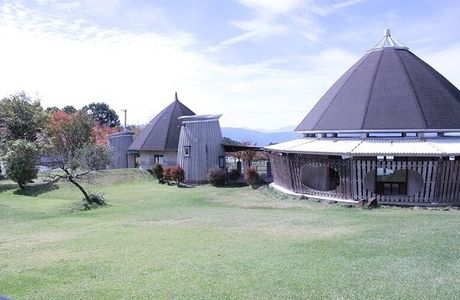 Yatsugatake Farm Stand