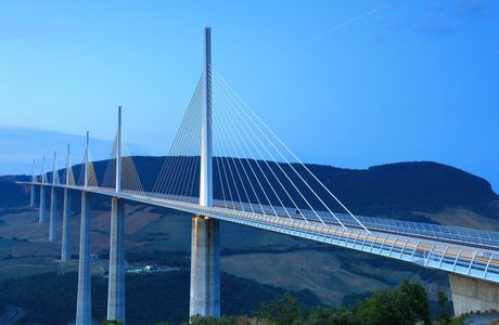Akitaki Bridge