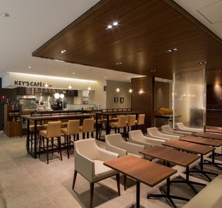 Customer Cafe Akasaka