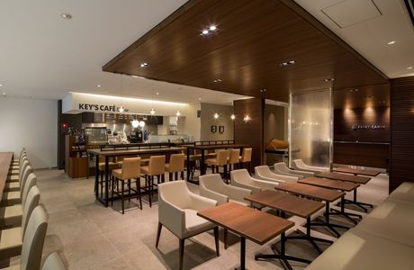 Customer Cafe Akasaka