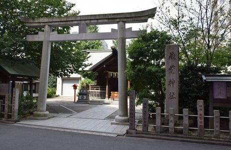 Kuramae Jinja Shrine
