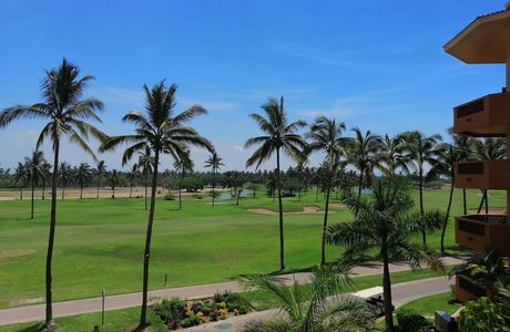 Estrella Del Mar Golf Course