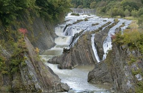 Chidorigataki Falls