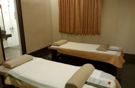 Six Star Foot Massage Hall - Minquan Branch