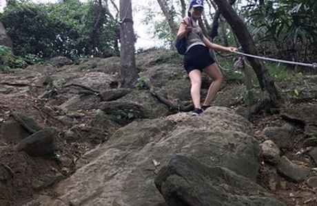 Ying Ge Stone Trail