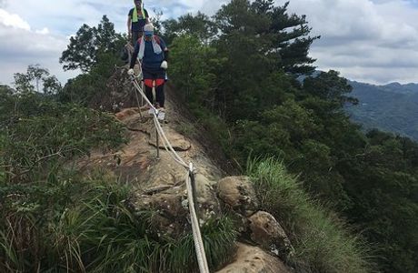 San Xia Wu Liao Jian Mountain