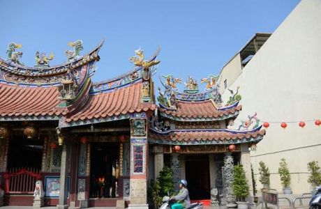 Taichung Wanhe Temple