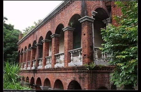 Ju Kui Western-Style House