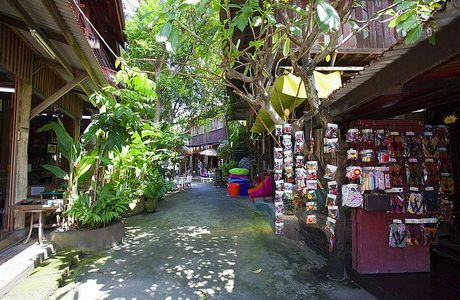 Baan Tawai Village