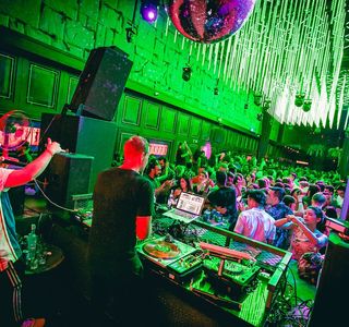 The Club At Koi