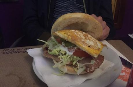 Hamburgueseria Alexandra