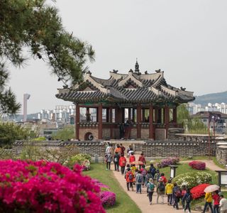 Suwon Tourism Center