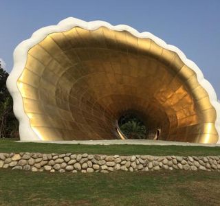 Qijin Shell House