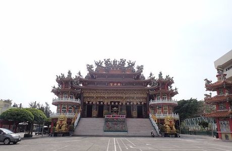 Qijin Feng Shan Temple