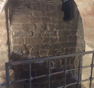 Makam-i Danyal Camii (Tomb of Daniel)