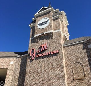 J & M Bookstore
