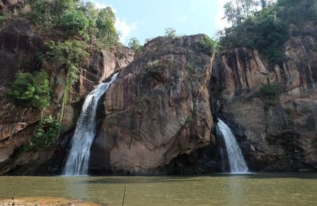 Chat Trakan Waterfalls