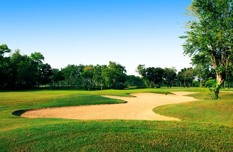 Lam Luk Ka Country Club